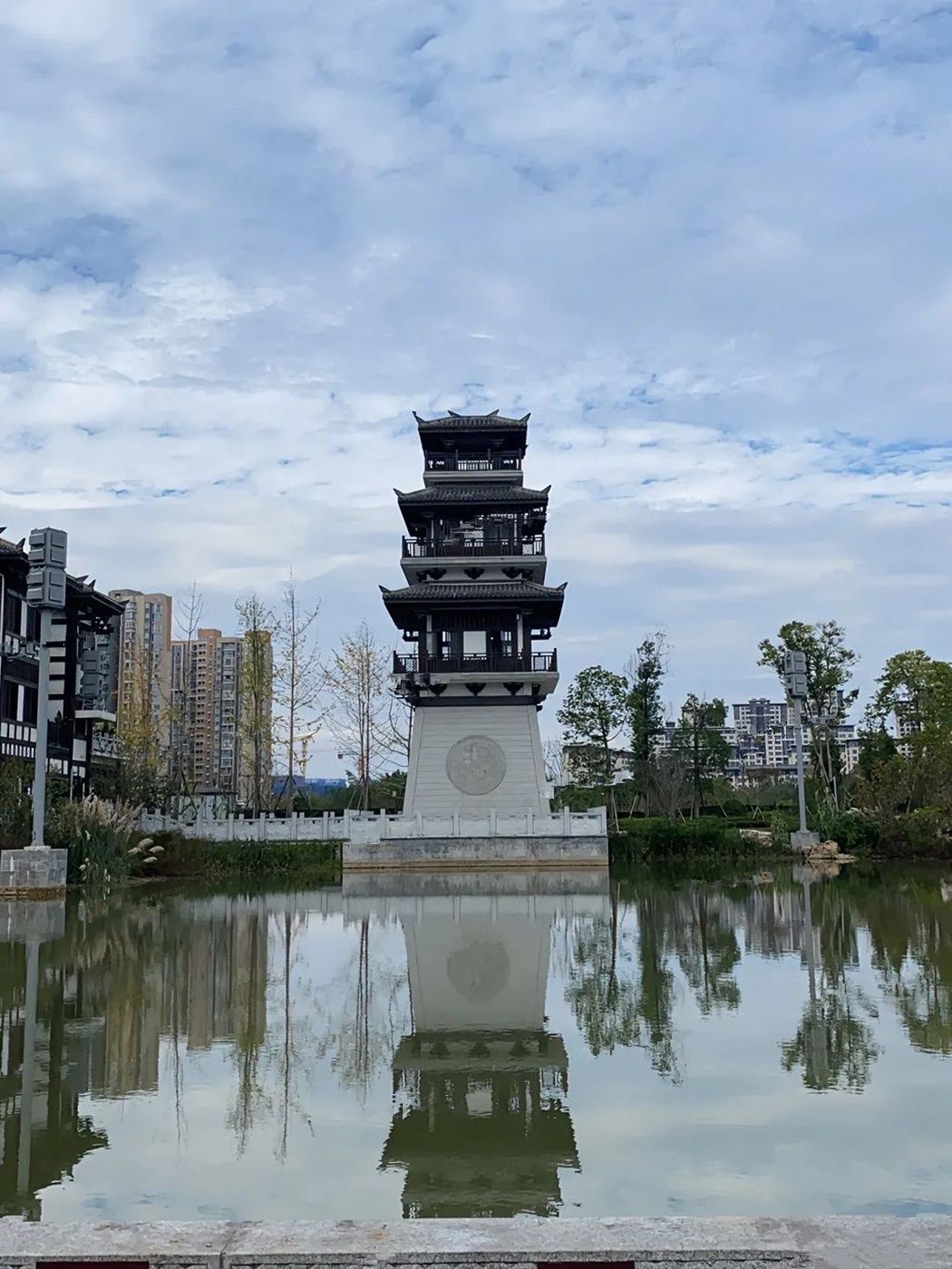 凤栖和鸣